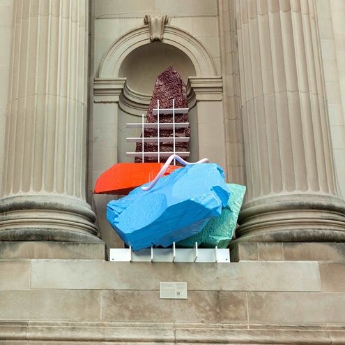 Œuvre de Nairy Baghramian